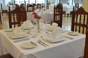 Restaurant o un lloc per menjar a Miraflores Colon Hotel