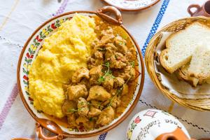 Φωτογραφία από το άλμπουμ του Pensiunea Casa Traditiilor σε Ieud