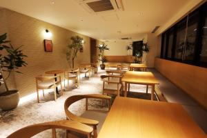 Posezení v ubytování LOF HOTEL Shimbashi
