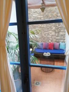A seating area at Blue Home