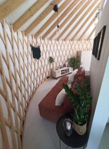 Posedenie v ubytovaní Jurty Glamping