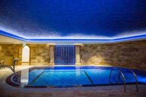 Piscina di A Hoteli - Hotel Park o nelle vicinanze