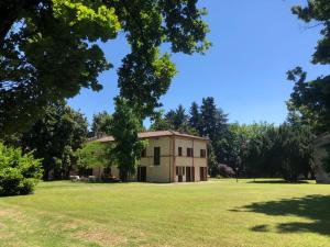 Foto da galeria de Villa Dom em Piacenza