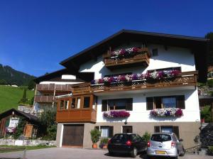 The building in which Az apartmant is located