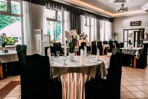 Un restaurant sau alt loc unde se poate mânca la Gościniec Kaszubski
