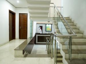 구르가온에 위치한 Lime Tree Hotel Sushant Lok Gurgaon Sector 29 Next to IFFCO CHOWK metro에서 갤러리에 업로드한 사진