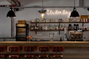 Lounge nebo bar v ubytování Kröger by Underdog Hotels