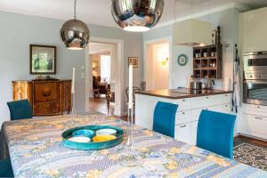 A kitchen or kitchenette at Bergvilla Oberon