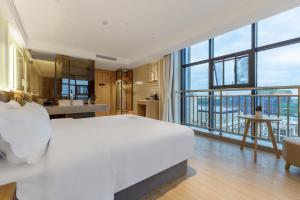 TRUE Go hotel客房内的一张或多张床位
