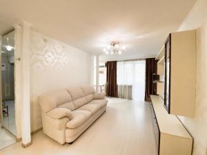Posedenie v ubytovaní Beautiful 1-bedroom near Most City Center