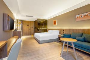 TRUE Go hotel客房内的一张或多张床位