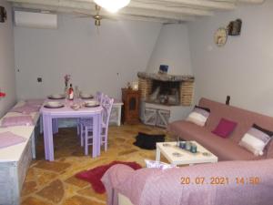 Posedenie v ubytovaní Carmen maisonette
