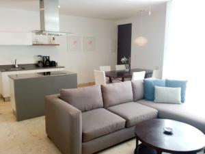 Zona de estar de Anah Suites by Sunest