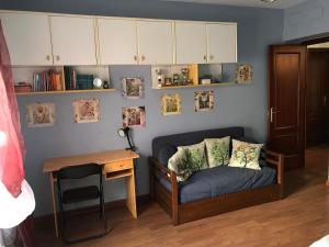 Posedenie v ubytovaní Apartamento Entre el Falla y la Caleta
