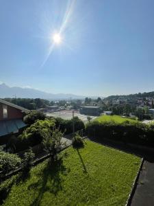 Gallery image of NEB-THUN LODGE`s Appartement 1 Hilterfingen Ringstrasse 6 in Thun