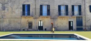The swimming pool at or close to Dimora Duchessina Suites de Charme