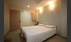 Gallery image of Hotel Airlines International in Mumbai