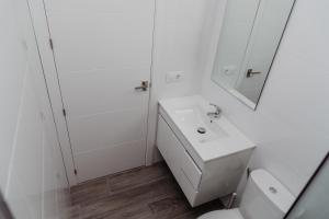 Kúpeľňa v ubytovaní Nuevo y cómodo loft junto a la Mezquita