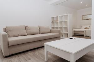 Posedenie v ubytovaní Nuevo y cómodo loft junto a la Mezquita