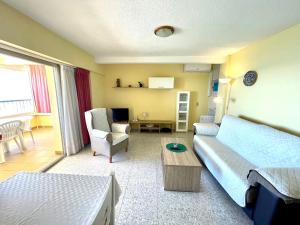 Katil atau katil-katil dalam bilik di Miramar Playa - Aloturin Benidorm