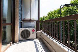 A balcony or terrace at De Angeli - 2 Bedroom Apartment