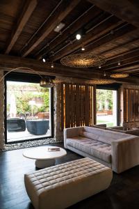 A bed or beds in a room at Hotel AF Pesquera