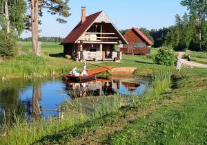 Foto dalla galleria di Mesikamäe puhkemaja a Põlva