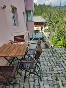 Gallery image of Vila Danlavi Busteni in Buşteni +7 photos