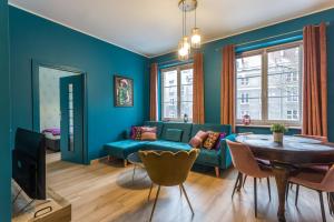 Posedenie v ubytovaní Apartament Cichy Zakątek obok fontanny Neptuna