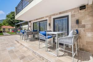 Balkoni atau teres di Dekaderon Lux Apartments