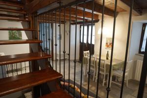 Foto dalla galleria di Casa Vacanze Alenka a Borgo Grotta Gigante Altre 11 foto