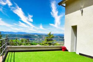 Paesaggio naturale nelle vicinanze della villa