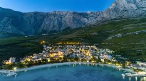 an aerial view of a small town on a mountain at Apartman Katarina Promajna in Promajna