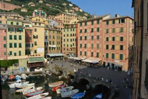 Výhľad na mesto Camogli alebo výhľad na mesto priamo z apartmánu