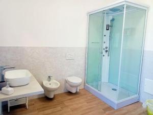 Koupelna v ubytování Casa Vrani + 29 fotografií