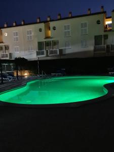 Bazén v ubytování Mediterraneo nebo v jeho okolí
