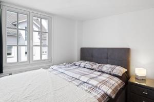Letto o letti in una camera di GUEST HOUSE HERMES Contactless Self Checkin