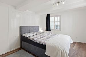 Letto o letti in una camera di GUEST HOUSE HERMES Contactless Self Checkin