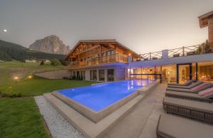 Gallery image of Hotel Rodella in Selva di Val Gardena