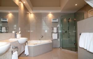 Koupelna v ubytování Brydone Hotel Oamaru