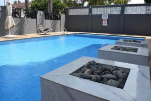 Πισίνα στο ή κοντά στο THE POOL LABONE