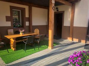 Fotografia z galérie ubytovania Apartament u Bronka v destinácii Duszniki-Zdrój