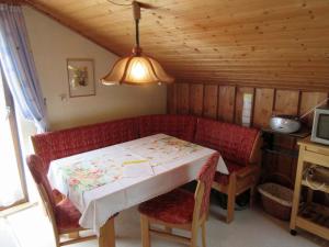 Fotografie z fotogalerie ubytování Ferienwohnung Spitzer v destinaci Waging am See