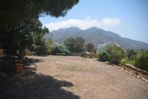 A general mountain view or a mountain view taken from the holiday home
