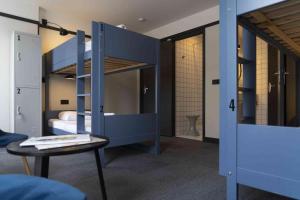 Fotografie z fotogalerie ubytování Hotel SUB v destinaci Asnières-sur-Seine