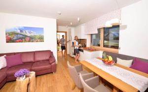 Χώρος καθιστικού στο Appartements Kolb
