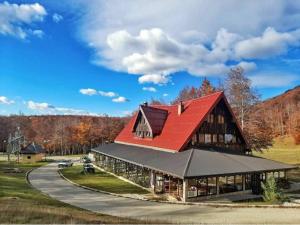 Naturlandskabet i nærheden af motellet