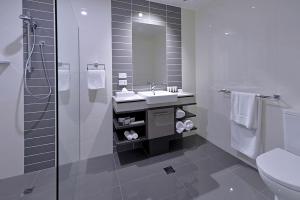 Kylpyhuone majoituspaikassa Rydges Palmerston - Darwin
