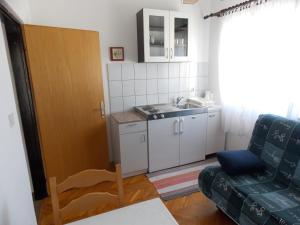Kuchyň nebo kuchyňský kout v ubytování Barbat 730 + 37 fotografií