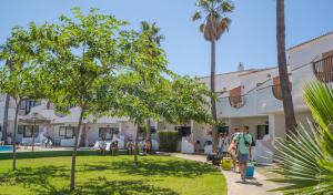 Clientes alojados en Apartamentos Moon Dreams Los Lentiscos